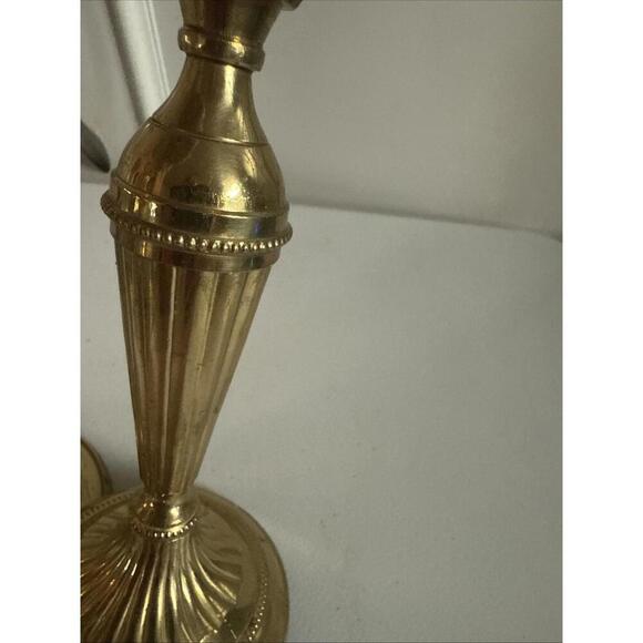 Vintage brass candlesticks set of two, 7.5 inches - Picture 10 of 15